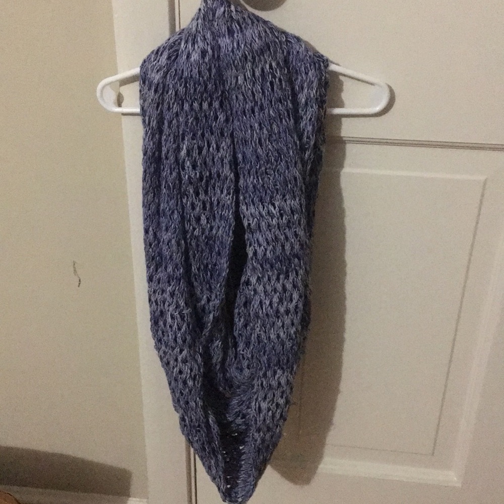Gap circle scarf!